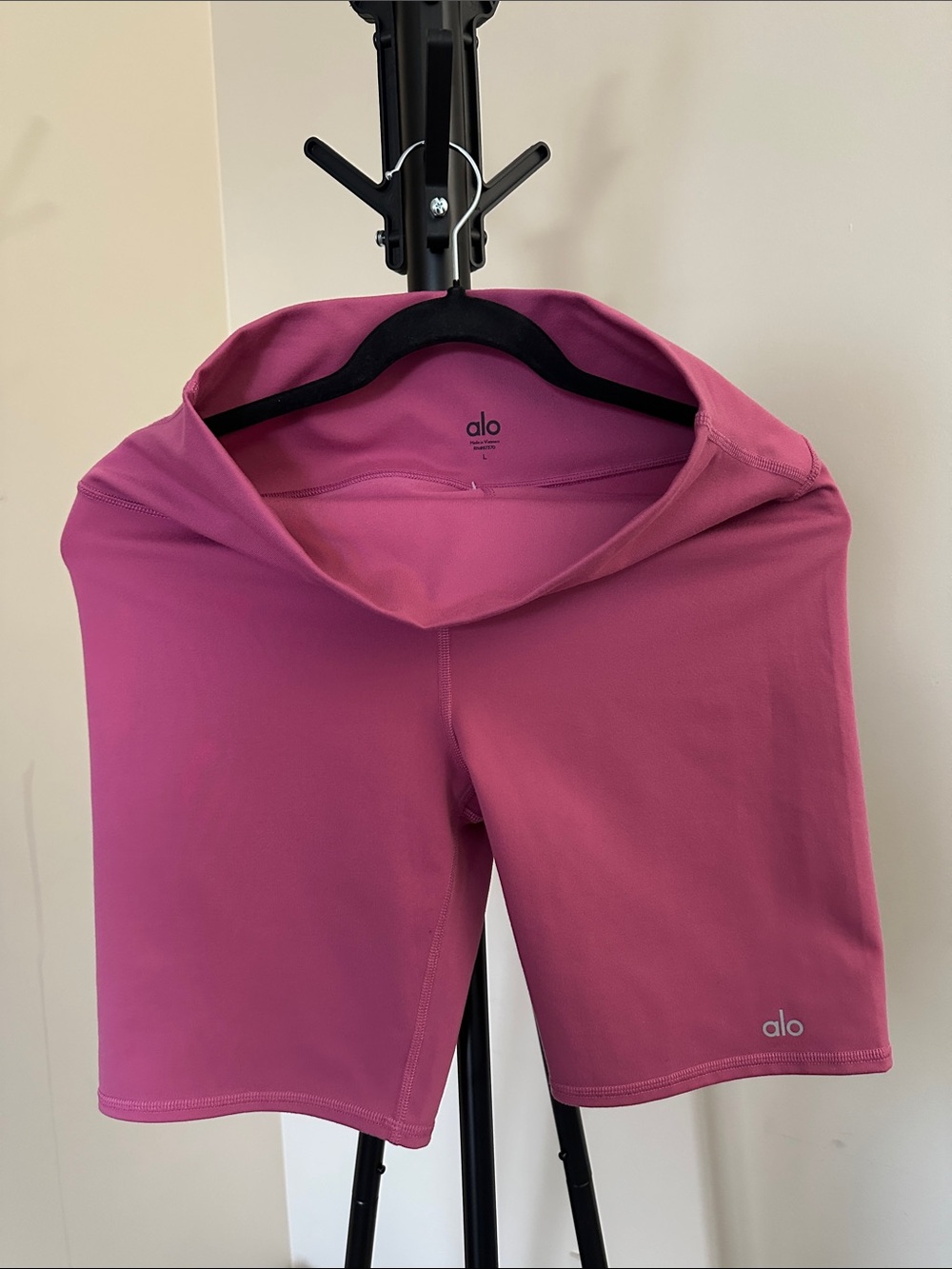 ALO Yoga High-Waist Bike Shorts in Magenta Pink